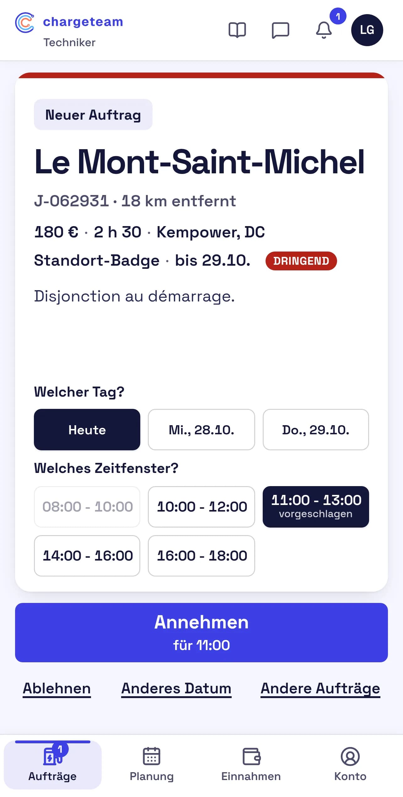 Bildschirm der Techniker-App: neuer Einsatz, Wahl von Tag und Zeitfenster, Schaltfläche Annehmen