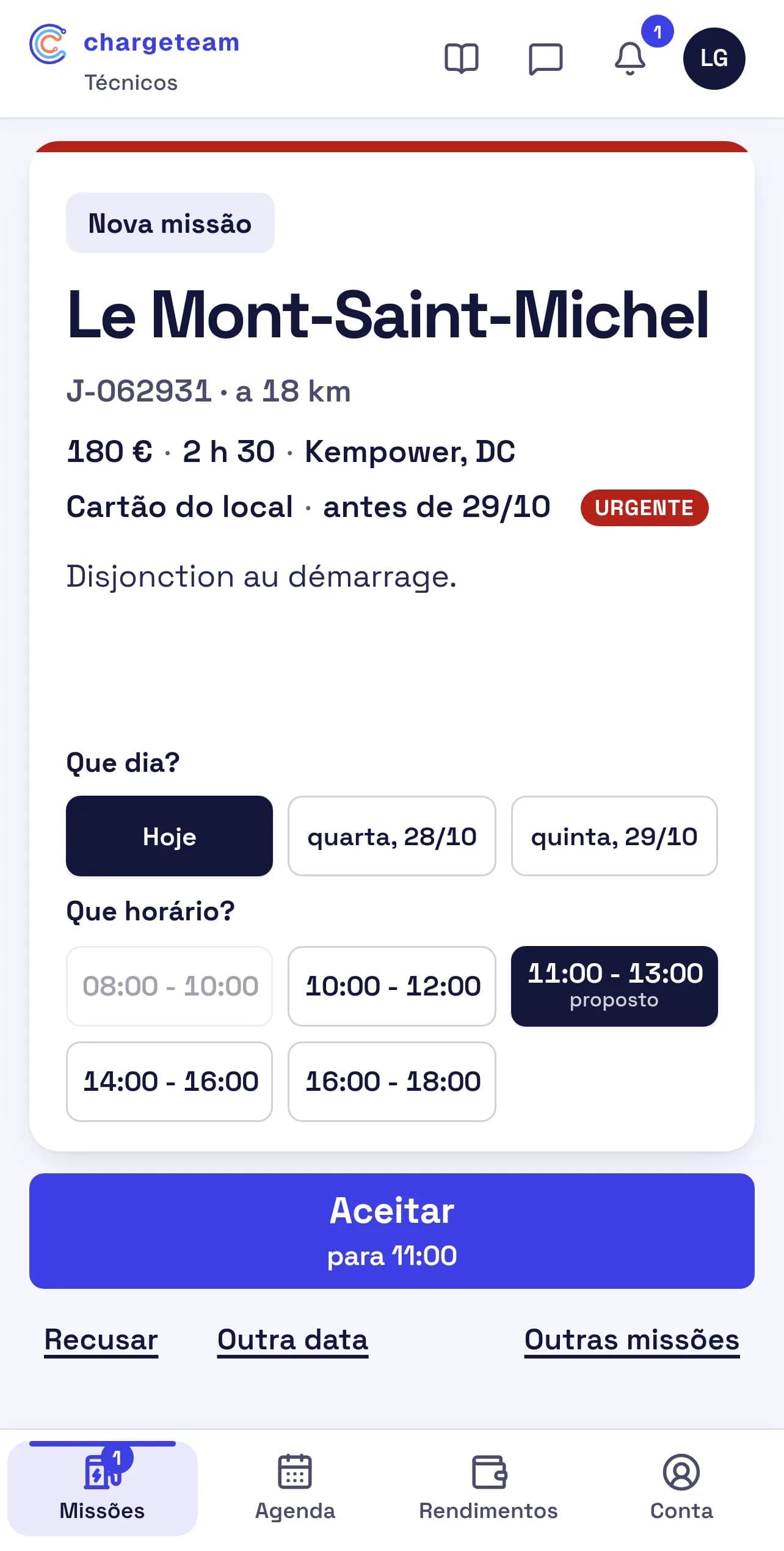 Ecrã da app do técnico: nova intervenção, escolha do dia e do horário, botão Aceitar